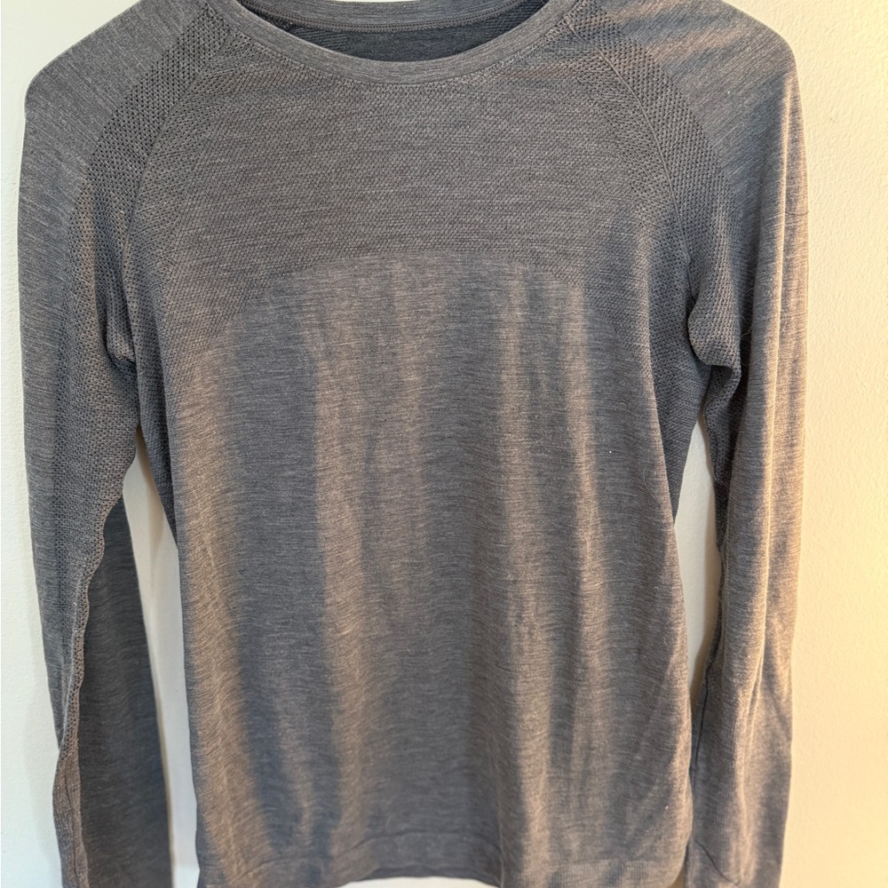 Lululemon grey long sleeve